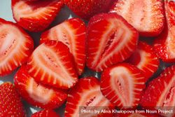 Close up top view of sliced strawberries 0PyKg5