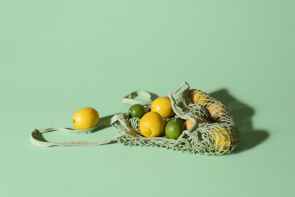 Reusable bag with lemons and limes