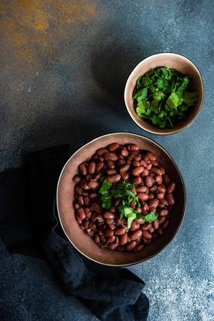 Bowl of Georgian lobio dish with cilantro