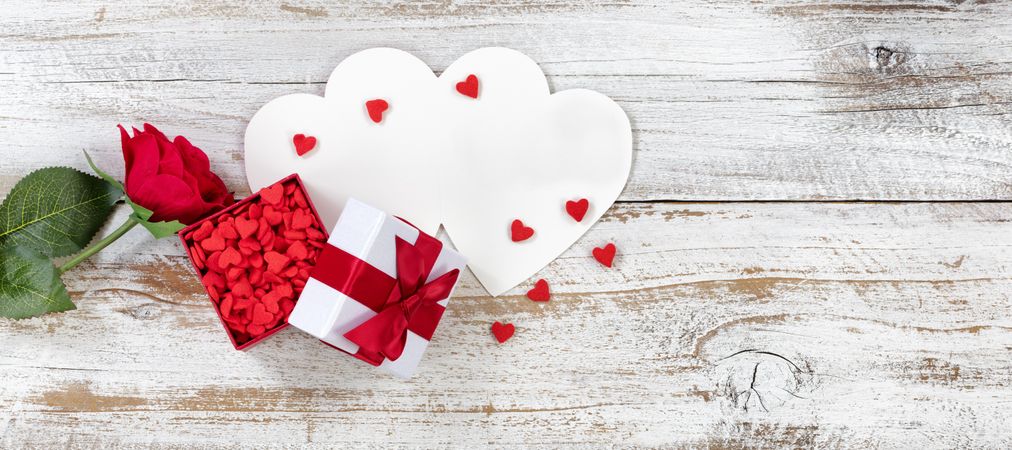 Lovely gifts for Valentine’s