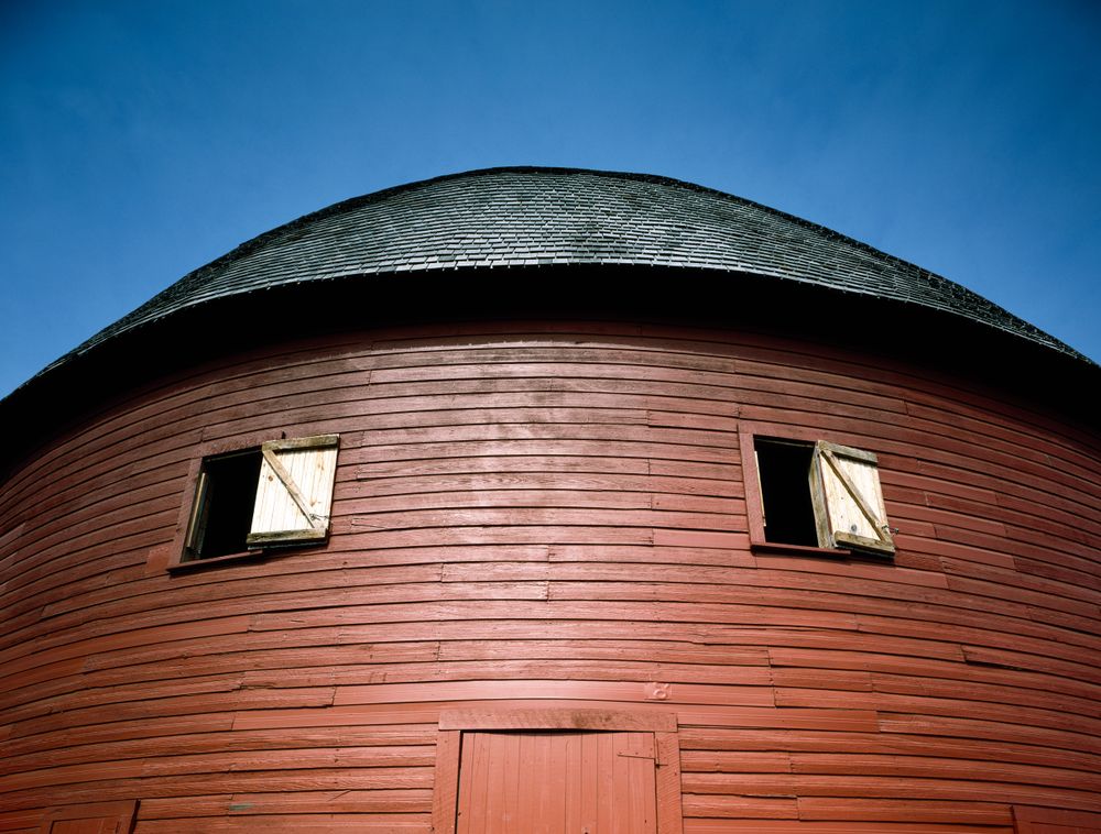 Up shot of Red Round Barn Arcadia, Oklahoma