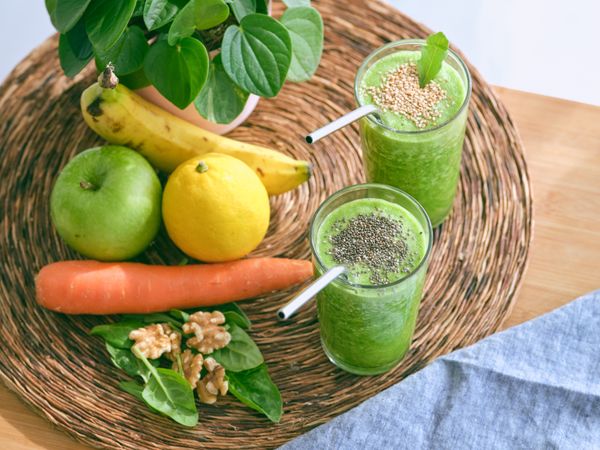 Green smoothies near healthy food