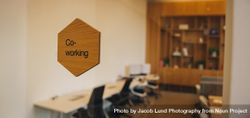 Co-working office space 4MGDNk