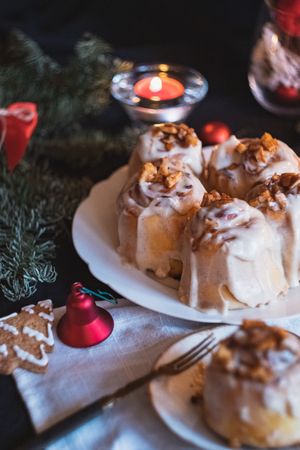 Warm Christmas buns with frosting