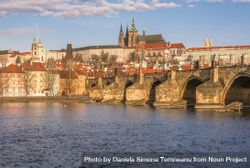 Charles Bridge over the river Vltava in Prague bDwZr4