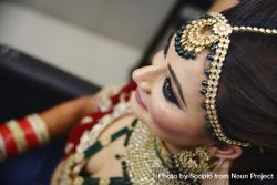 Woman in traditional wedding dress 423kmb