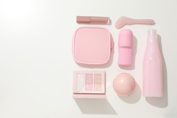 Bath accessories, toilet bag, space for text