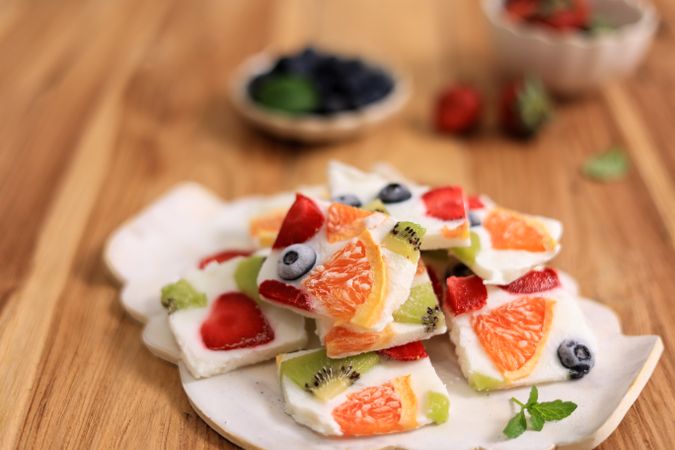 Homemade Frozen Yogurt Bark