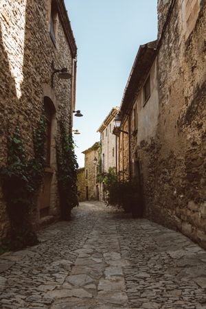 Photograph of a medieval village located in Spain.