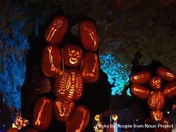 Hand carved lit jack-o’-lanterns 56dMVb