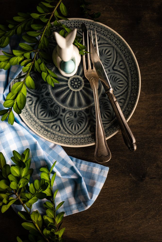 Spring table setting with rabbit figuring on plate