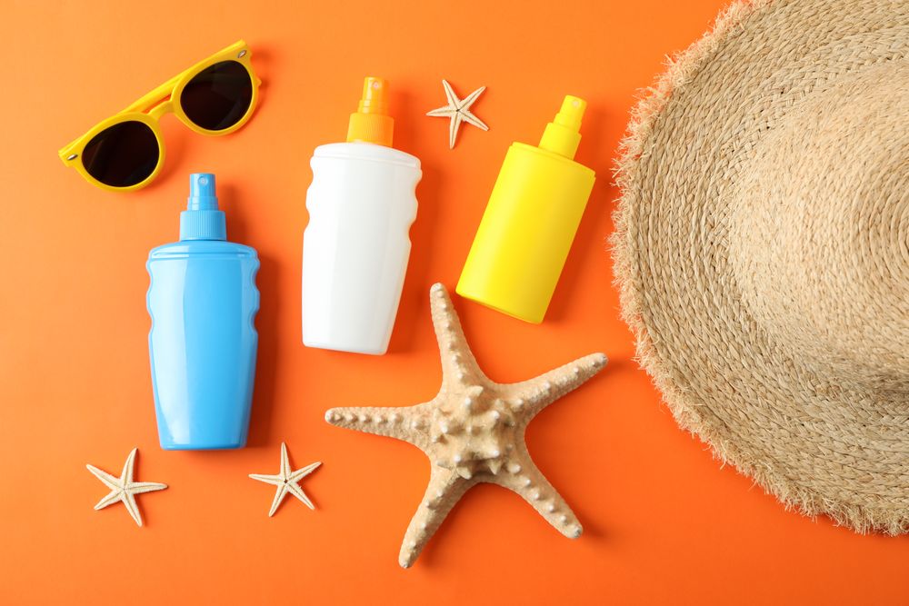 Summer vacation composition on color background. Top view, closeup