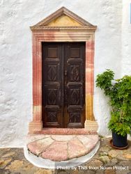 Patmian door with triangular arch 5lVPOV