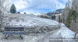 Vidmanette mountain path in the winter 4ZeOWr
