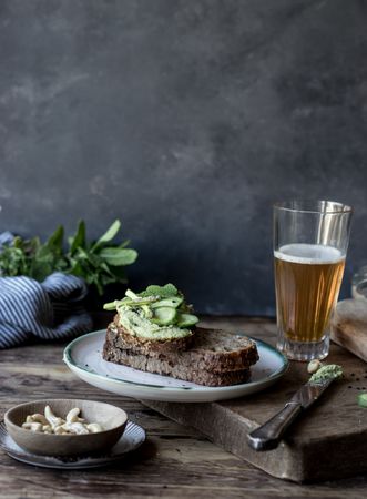 Toasts with cashew pate