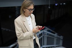 Reviewing Work on Mobile Platform