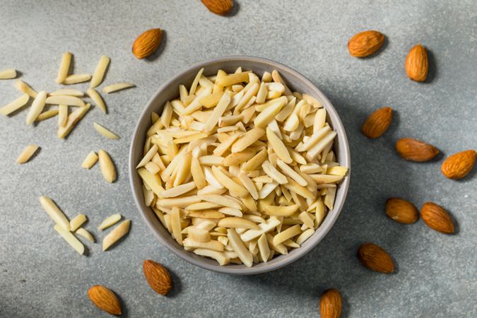 Organic Raw Blanched Slivered Almonds