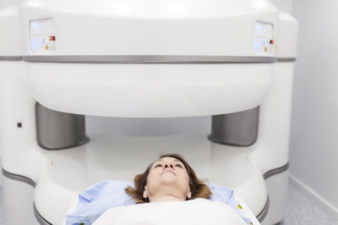 open magnetic resonance machine