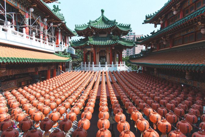 Exterior view of Sanfeng Temple during daytime