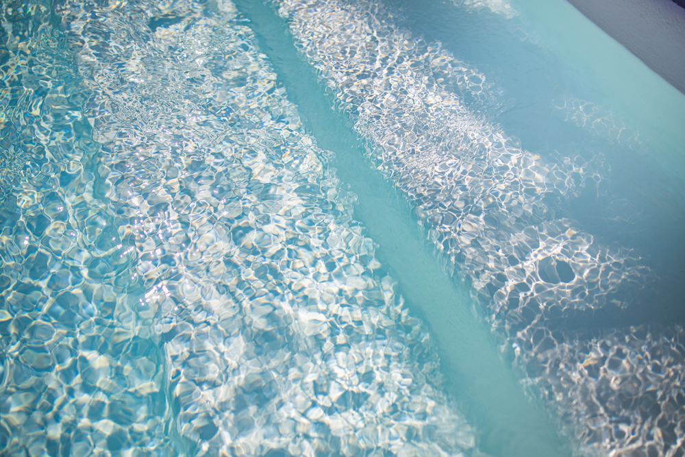 Ripples and shadows in a pool
