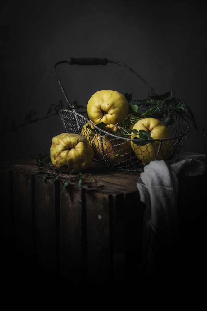 Yellow quinces in basket