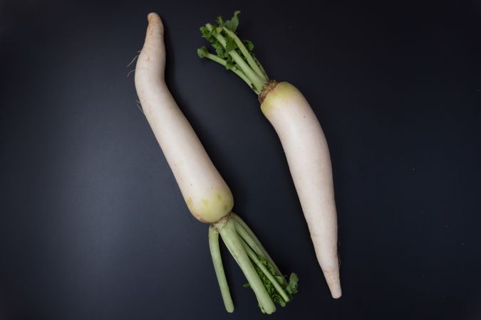 Fresh radish (lobak) with smooth skin and crisp texture