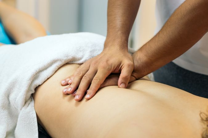 Physiotherapy Clinic: Back Recovery Massage