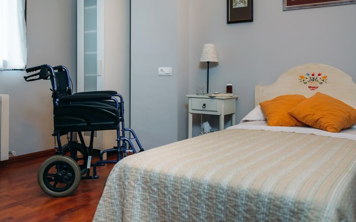 Clinic room with wheelchair