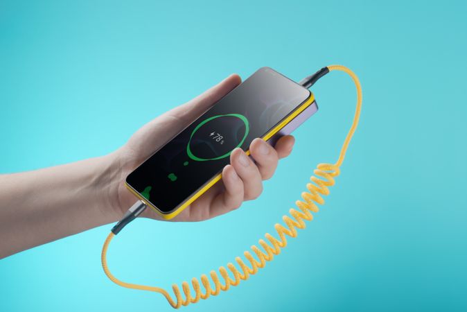Smartphone charging with portable power bank