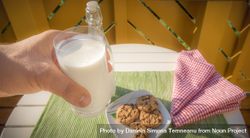 Milk and cookies for breakfast 42Gdqb