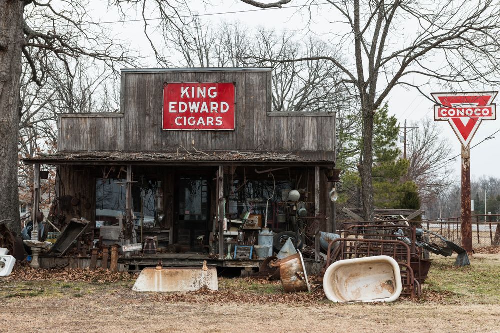 Antiques store, east of Paris, Texas