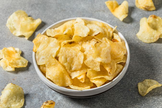 Salty Thin Potato Chip Crisps