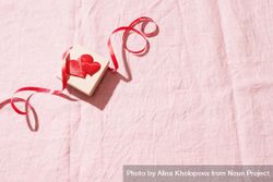 Small gift box with red heart and ribbon, with copy space 5oyD1b
