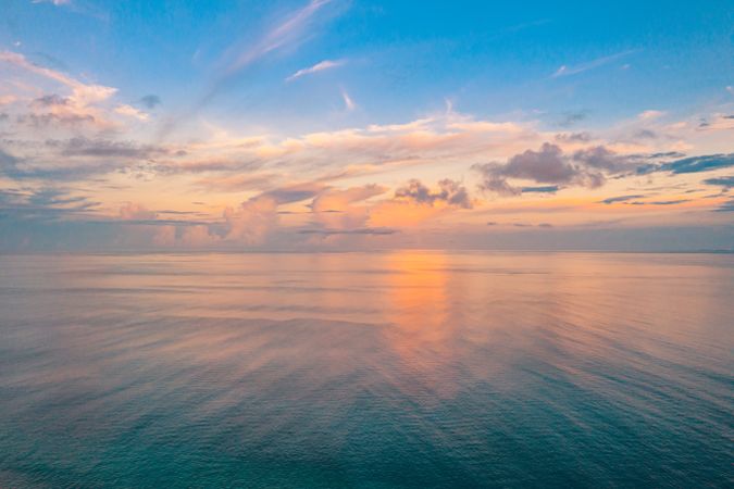 Landscape shot of sunset looking out over the ocean