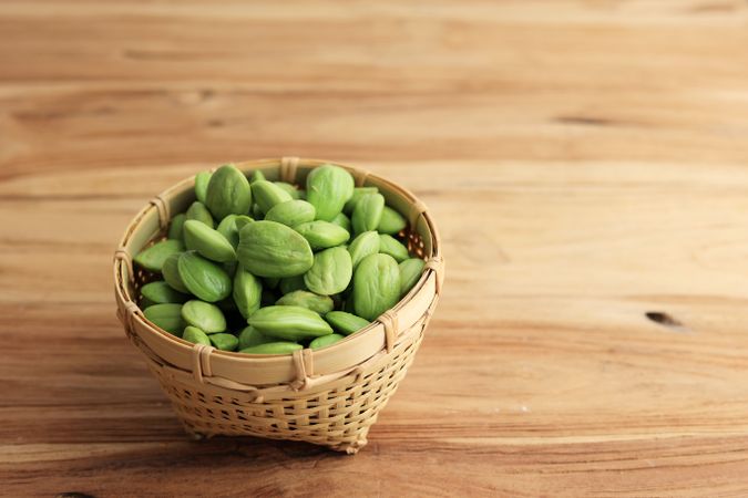 Bitter Bean, Twisted Cluster Bean, Stinky Bean, Sato, Petai or Parkia speciosa.