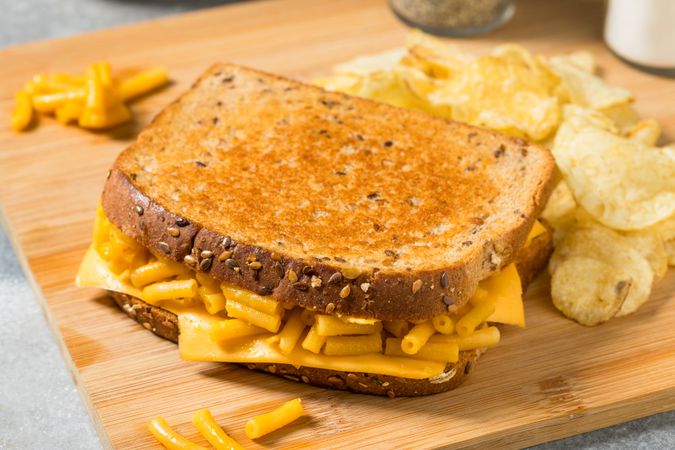 Homemade Grilled Mac and Cheese Sandwich