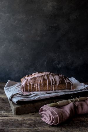 Delicious orange cake with poppy seeds and creme
