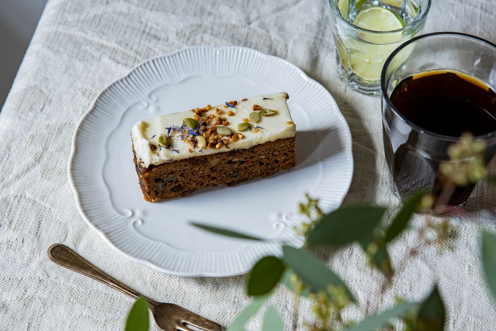 Carrot cake top side view