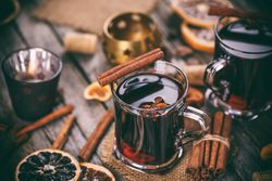 Hot mulled wine