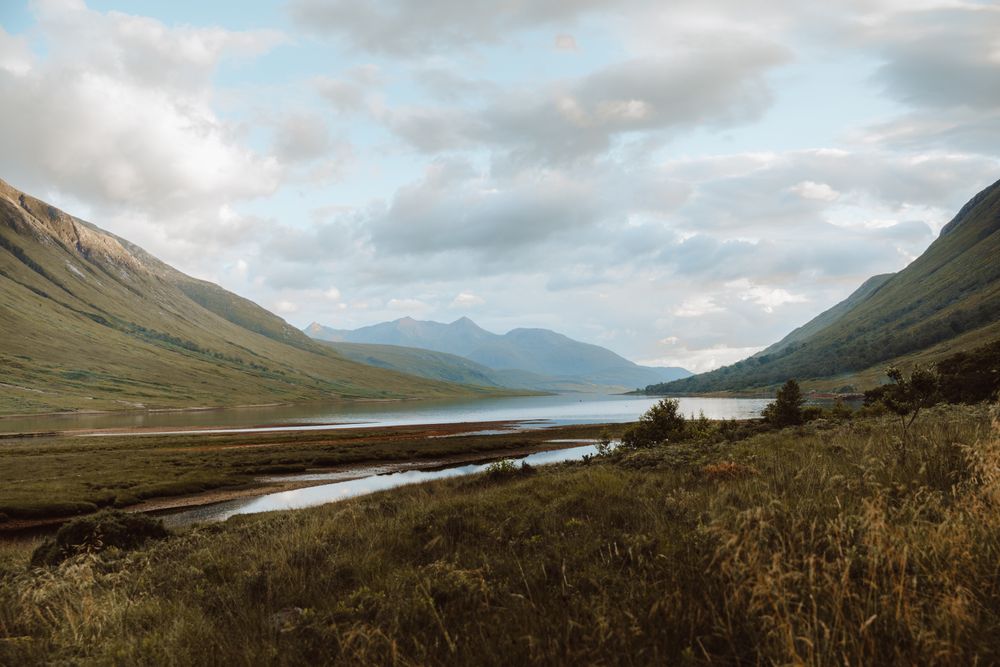 Picturesque view of calm water between rocks