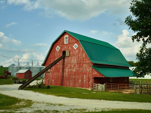 Red barn at an Amish farm outside Kalona, Iowa