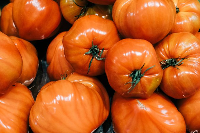 Heap of fresh tomatoes