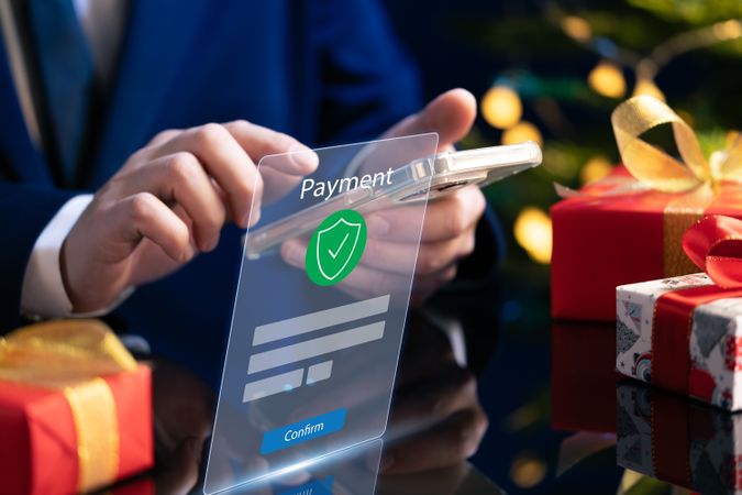 Holiday online shopping and digital commerce