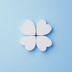 Hearts arranged as clover
