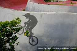 Shadow of a BMX rider 0yyKj0