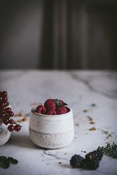 Lime pie with berries