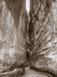 The narrow passage that leads to Petra