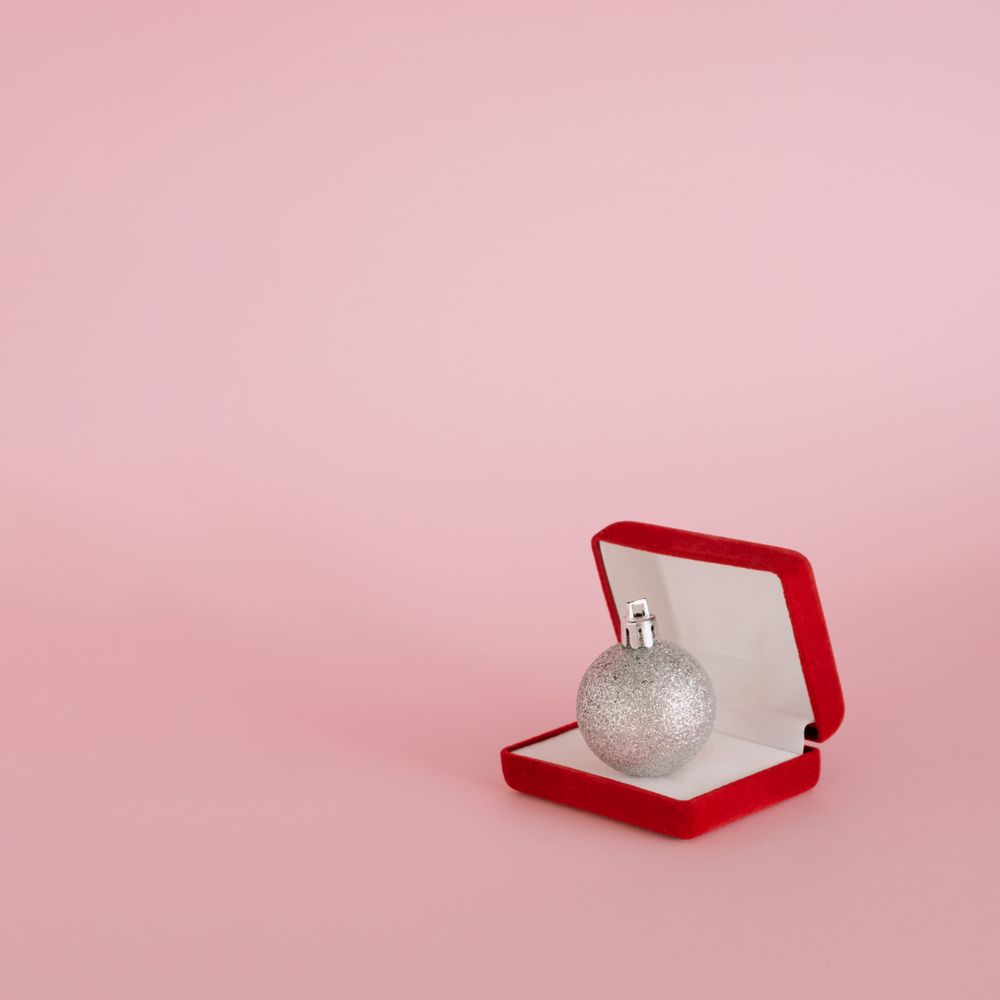 Jewelry box with silver Christmas bauble