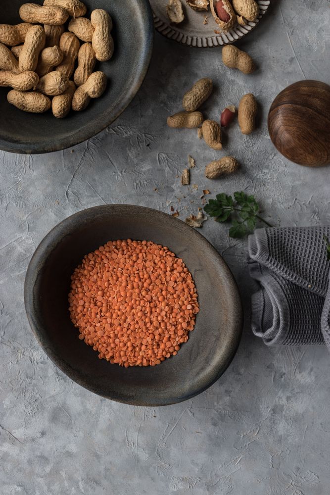 Bowls with lentil and peanuts
