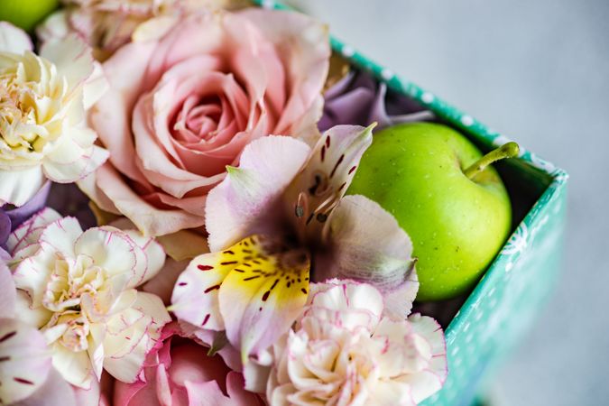 Fresh summer floral box with apple